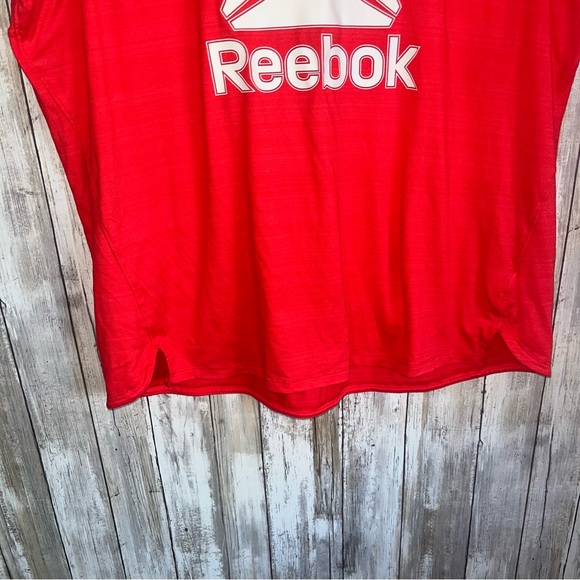 Reebok Red Polyester Tank With Mesh Side Panels XXL - Picture 4 of 5